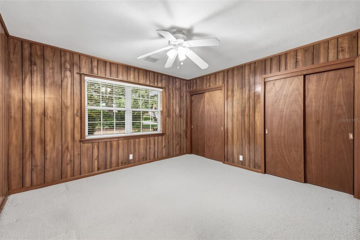 216 INVERNESS AVENUE — photo 32 of 54