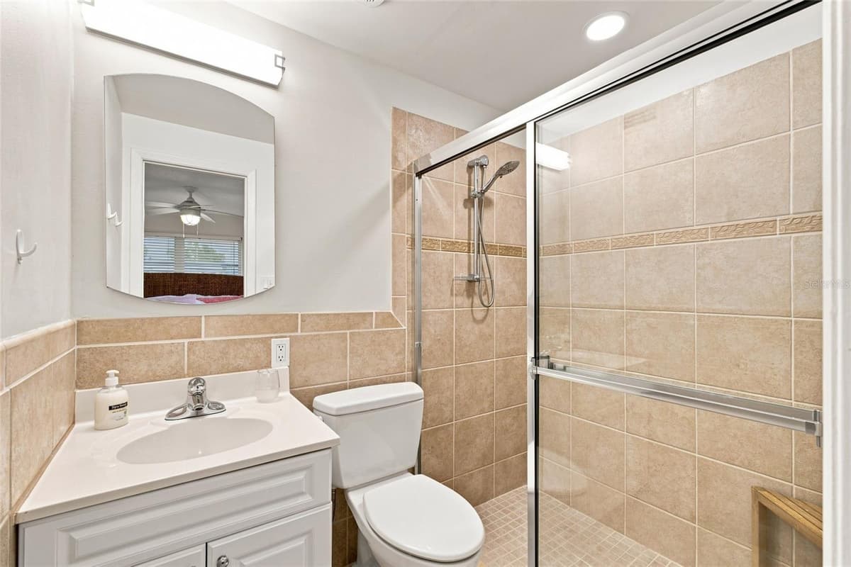 3868 CATALINA DRIVE — photo 16 of 30