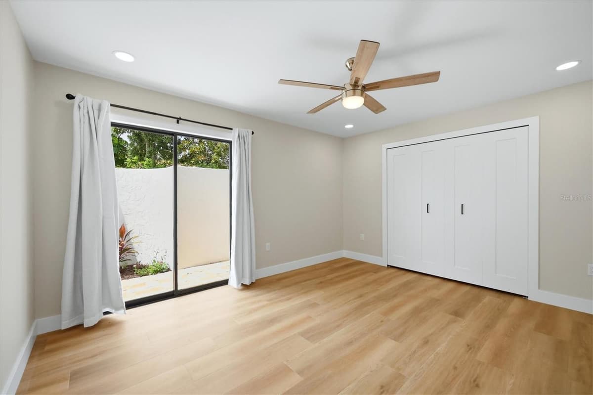 8822 MISTY CREEK DRIVE — photo 40 of 67