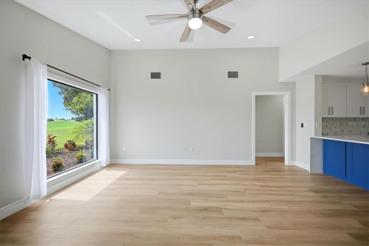 8822 MISTY CREEK DRIVE — photo 23 of 67