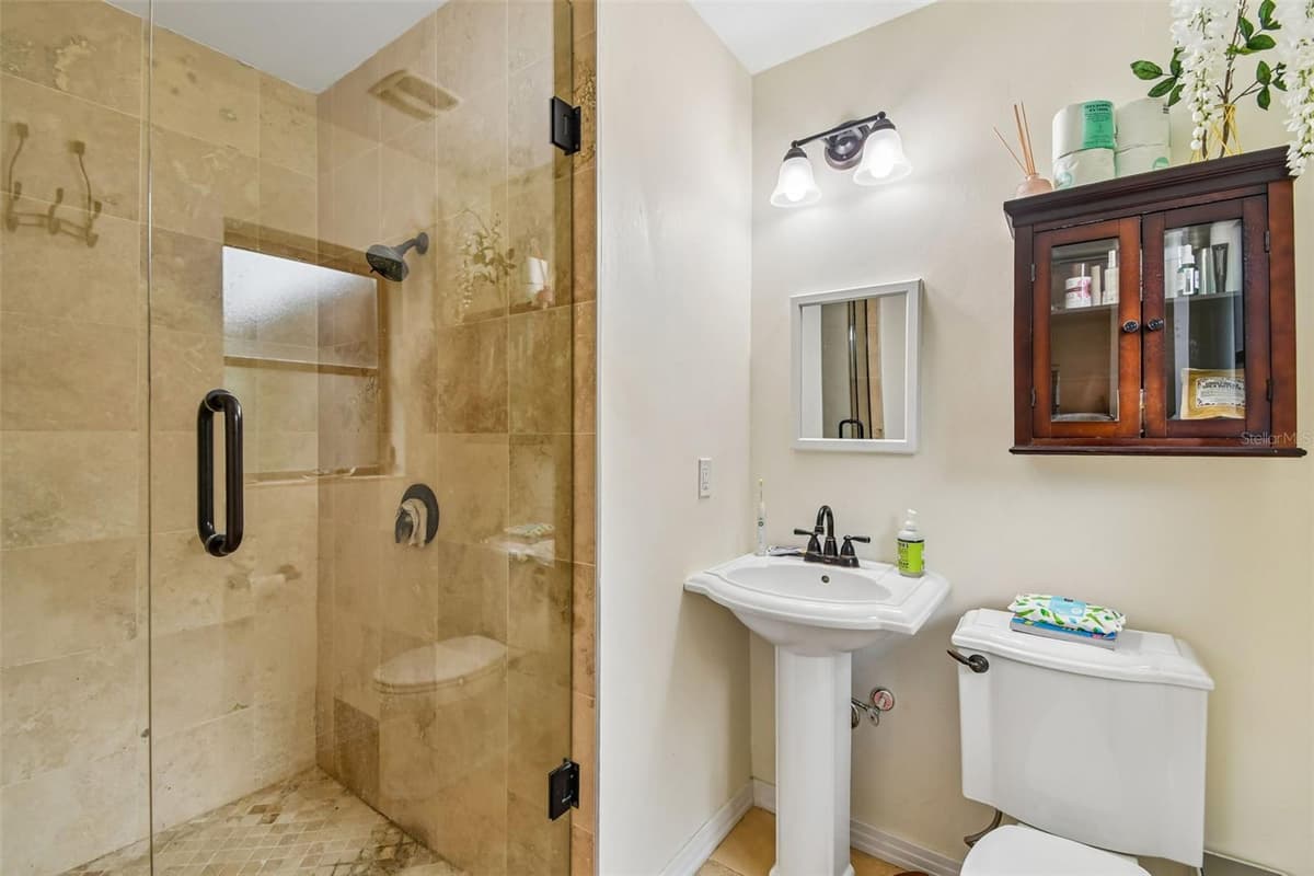 228 RIPPLING LANE — photo 37 of 55