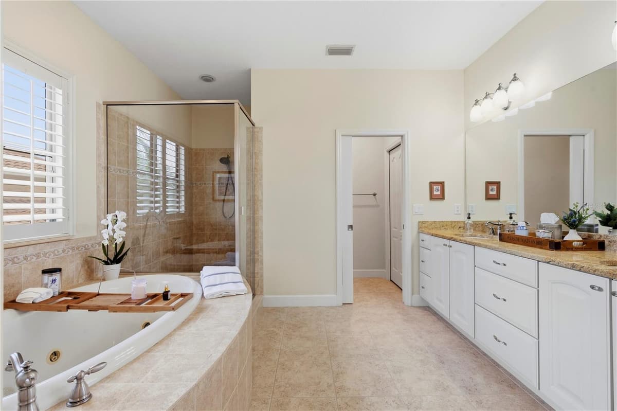 2240 CYPRESS HOLLOW COURT — photo 52 of 75