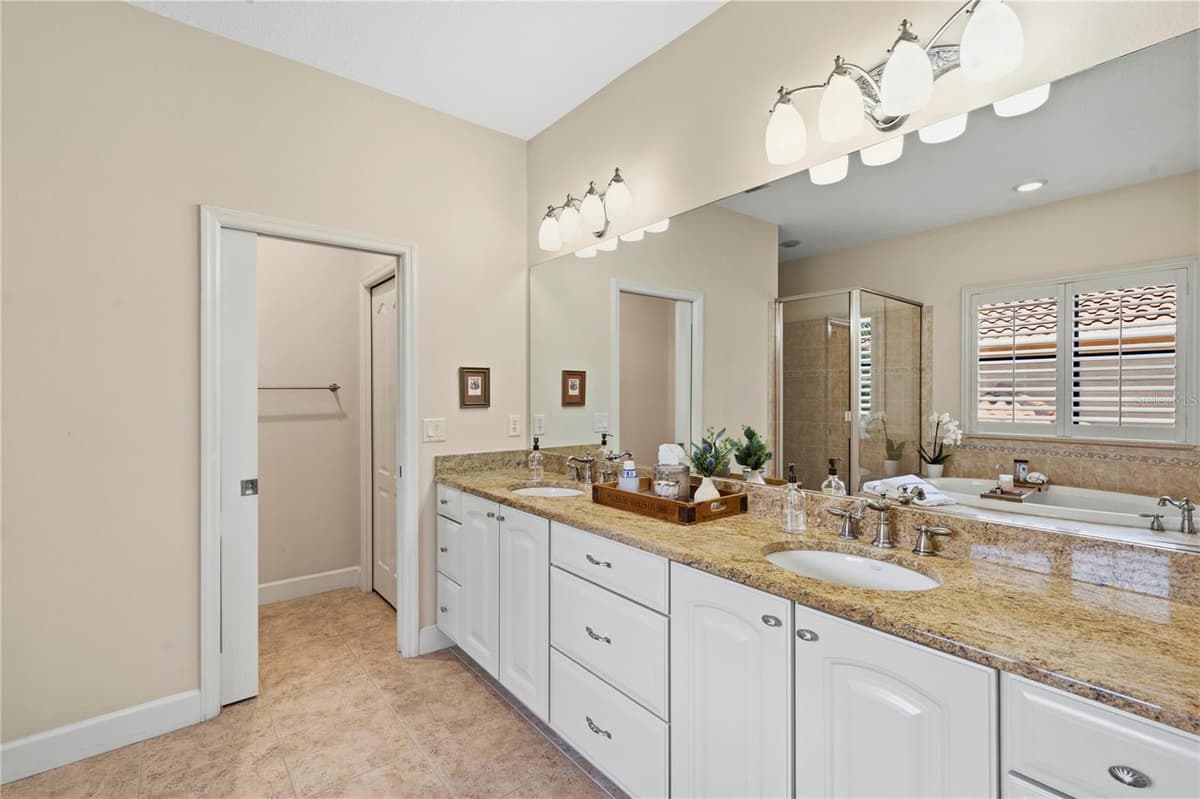 2240 CYPRESS HOLLOW COURT — photo 50 of 75