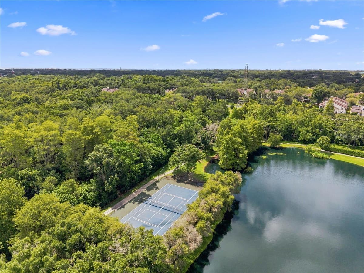 2240 CYPRESS HOLLOW COURT — photo 72 of 75