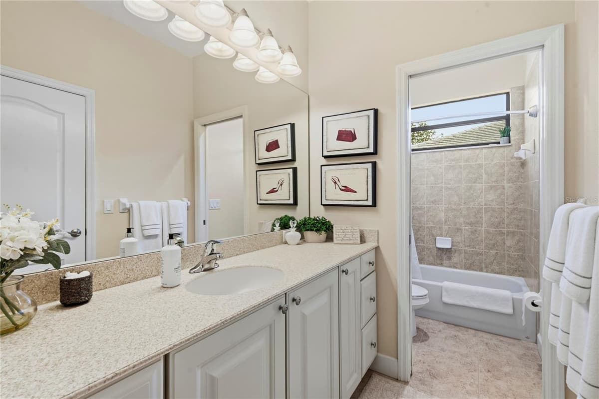 2240 CYPRESS HOLLOW COURT — photo 38 of 75