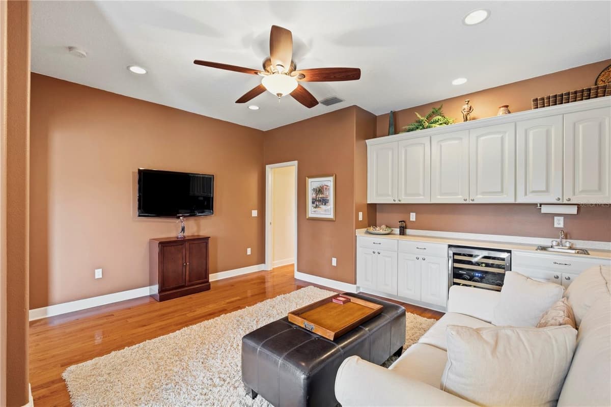 2240 CYPRESS HOLLOW COURT — photo 42 of 75