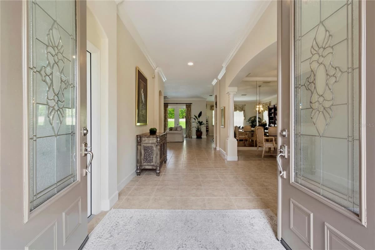 2240 CYPRESS HOLLOW COURT — photo 5 of 75