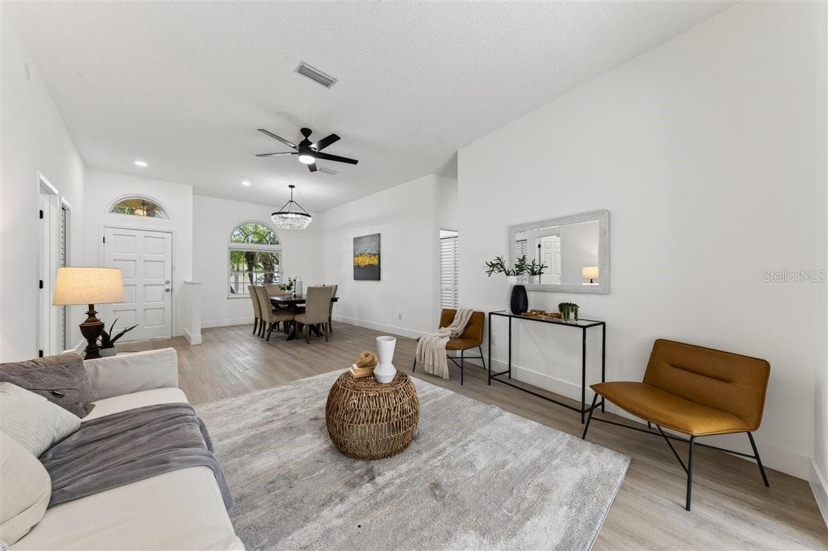 11318 POCKET BROOK DRIVE — photo 5 of 60