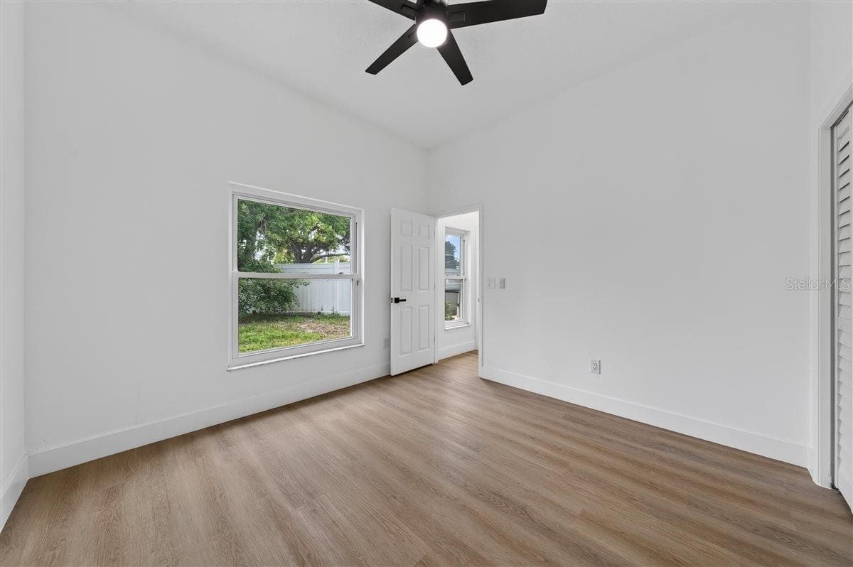 11318 POCKET BROOK DRIVE — photo 47 of 60
