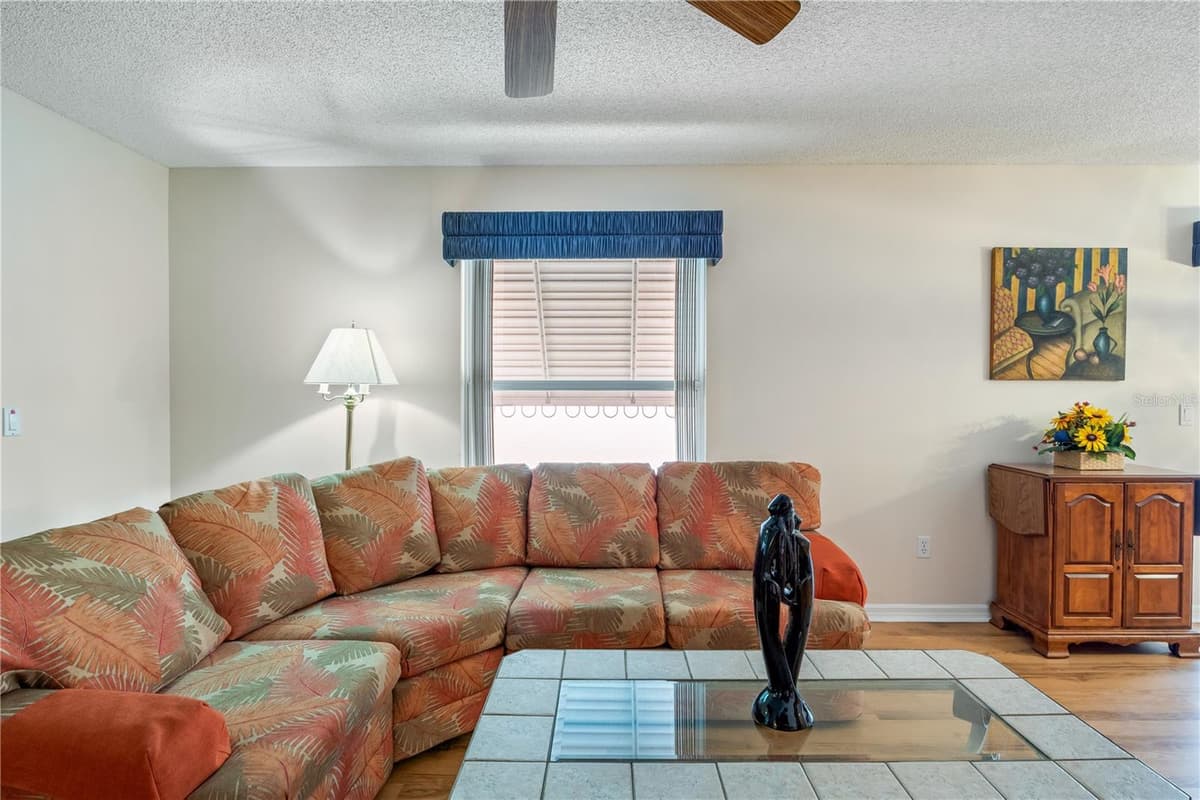 631 ENCONTO STREET — photo 12 of 32