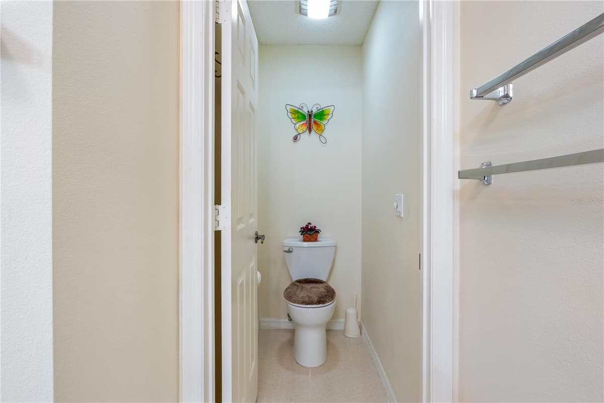 631 ENCONTO STREET — photo 16 of 32