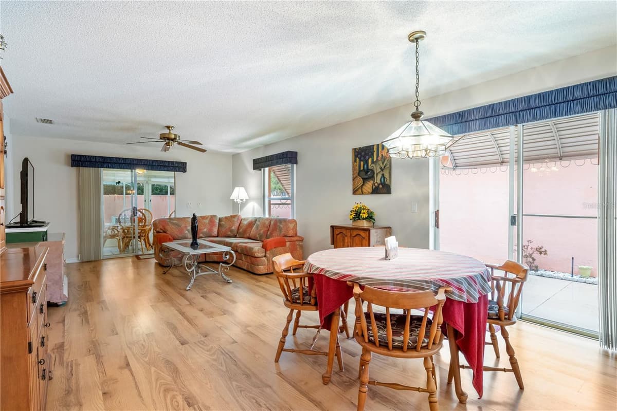 631 ENCONTO STREET — photo 9 of 32