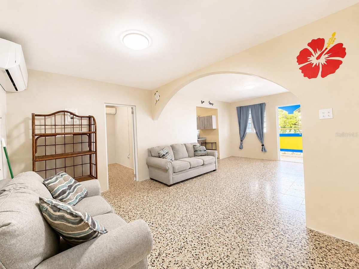 122 Pomarosa St. URB. SAN PEDRO — photo 2 of 20