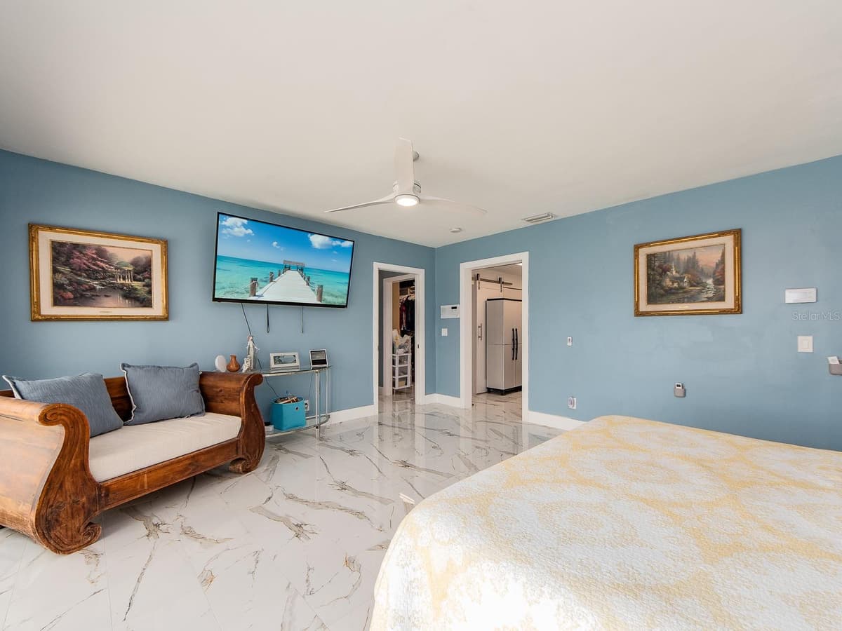 1826 VENETIAN POINT DRIVE — photo 22 of 46