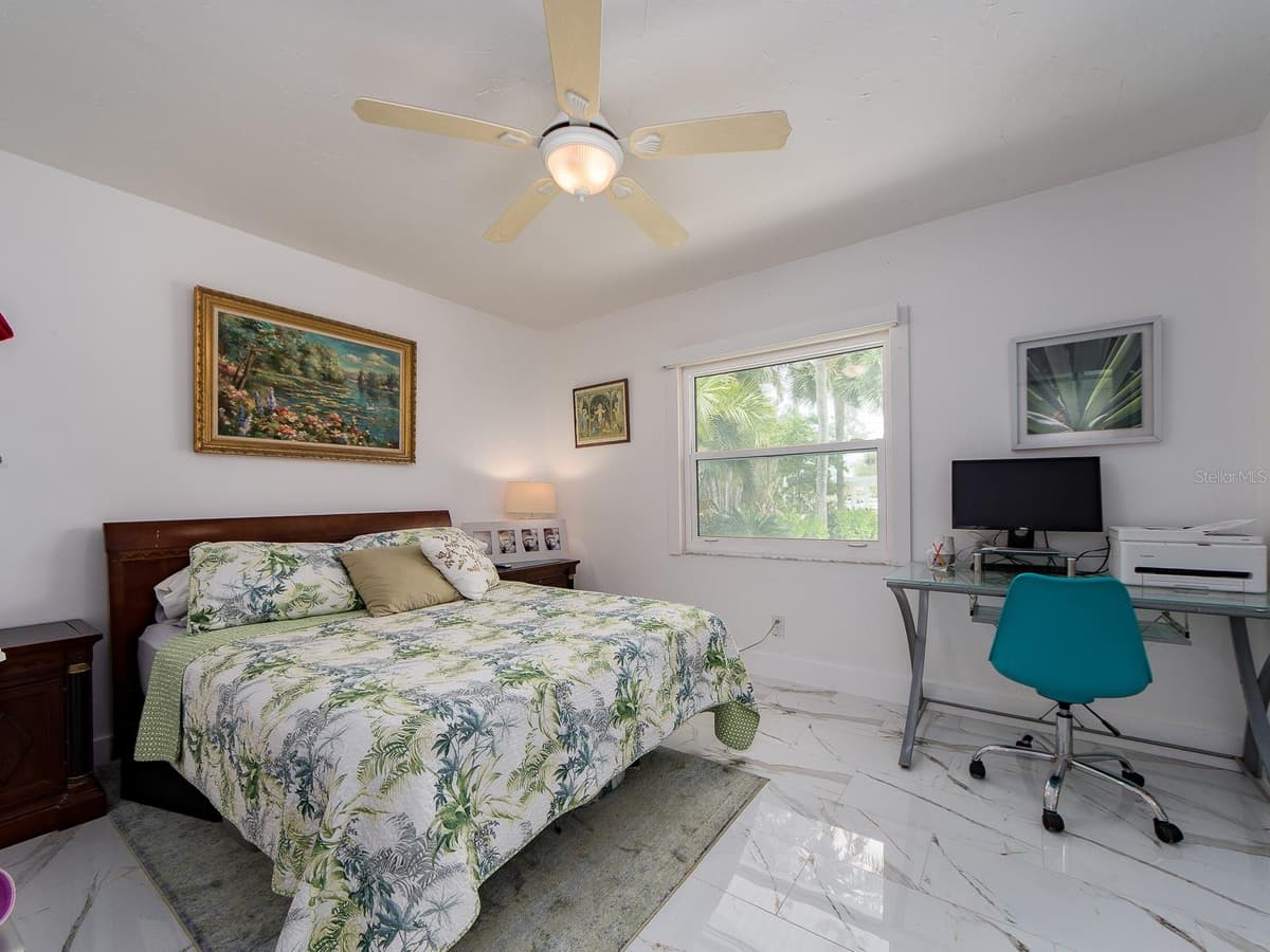 1826 VENETIAN POINT DRIVE — photo 29 of 46