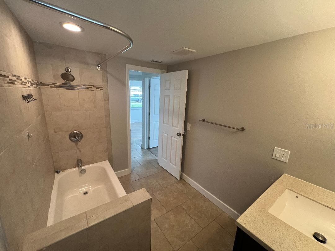 5270 CITADEL ROAD — photo 10 of 17