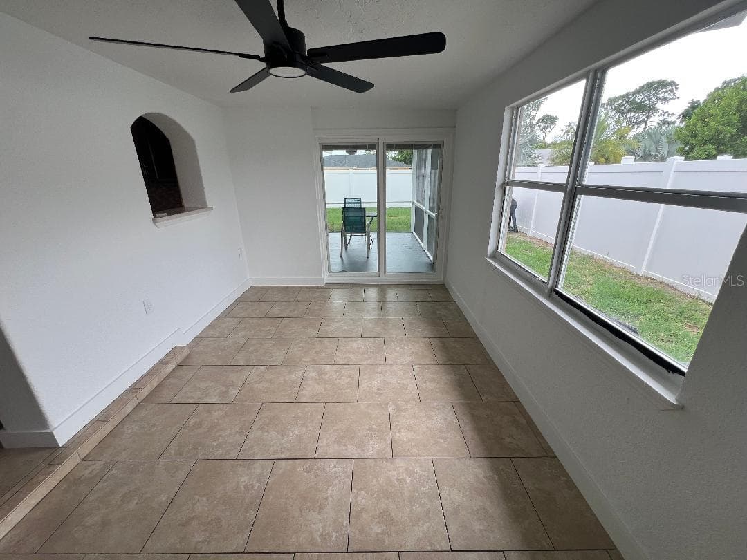 5270 CITADEL ROAD — photo 14 of 17