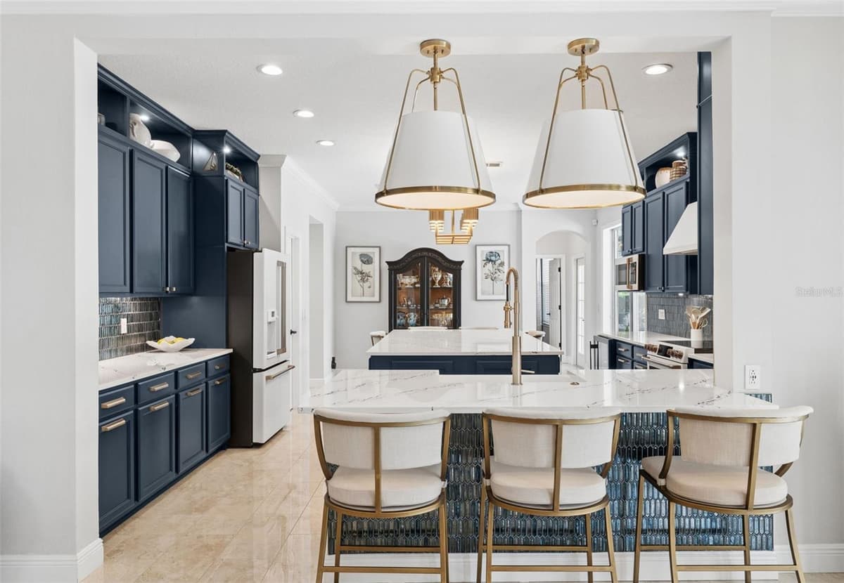 626 ENGLISH LAKE DRIVE — photo 12 of 57