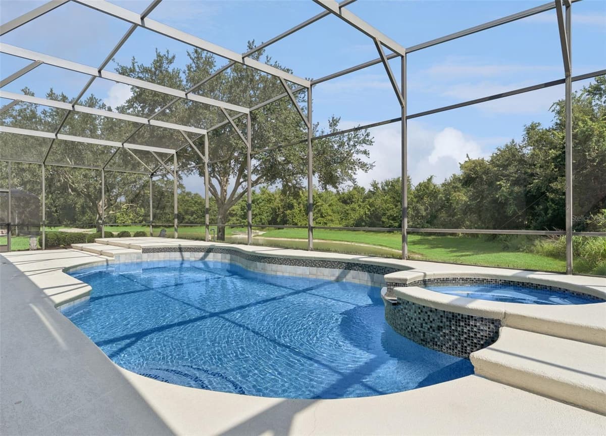 626 ENGLISH LAKE DRIVE — photo 6 of 57