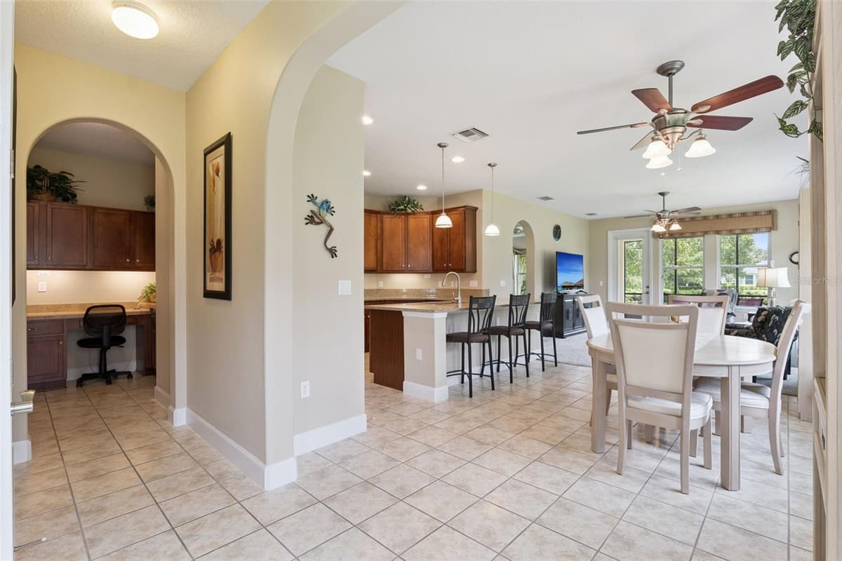 1381 ABBOT WAY — photo 4 of 50