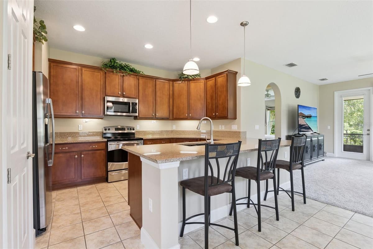 1381 ABBOT WAY — photo 7 of 50