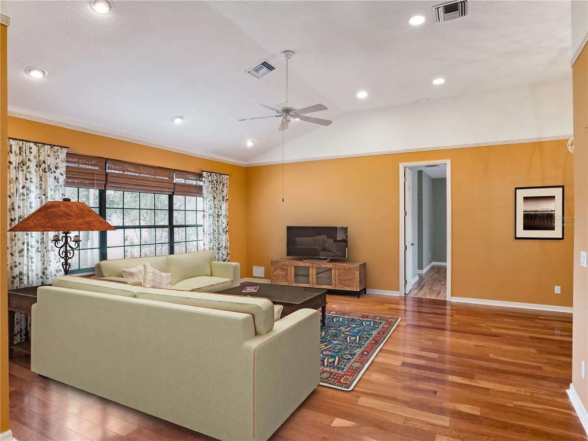 21815 TARTAN STREET — photo 7 of 64