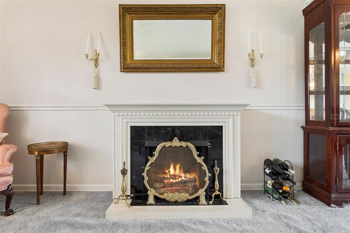 5004 HESPERIDES STREET — photo 10 of 30