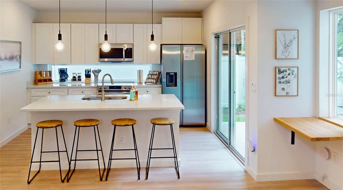 18 SANCHEZ AVENUE — photo 12 of 46