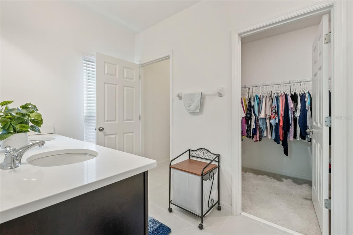 1055 CHASE AUSTIN WAY — photo 13 of 25