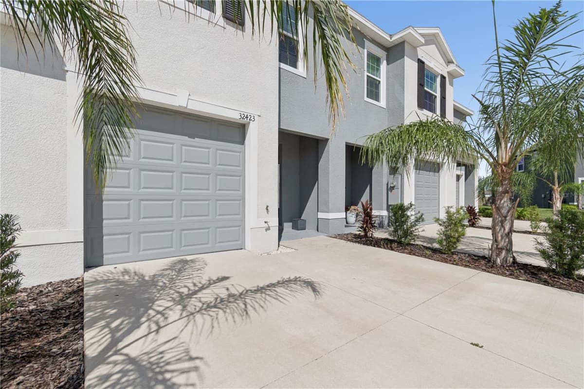 32423 TURTLE GRACE LOOP — photo 4 of 87