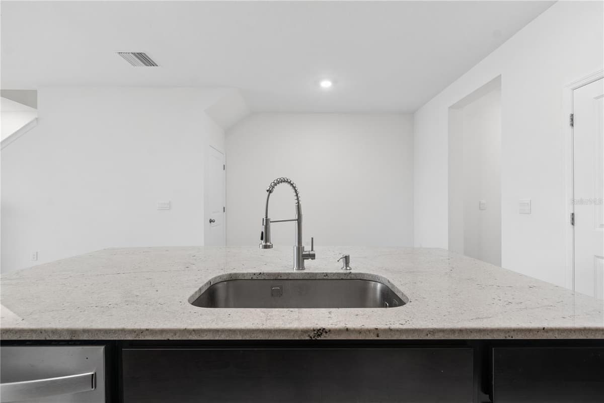 32423 TURTLE GRACE LOOP — photo 18 of 87