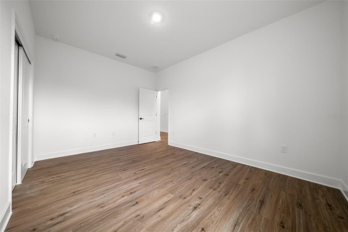 10153 LYNNHAVEN ROAD — photo 34 of 56