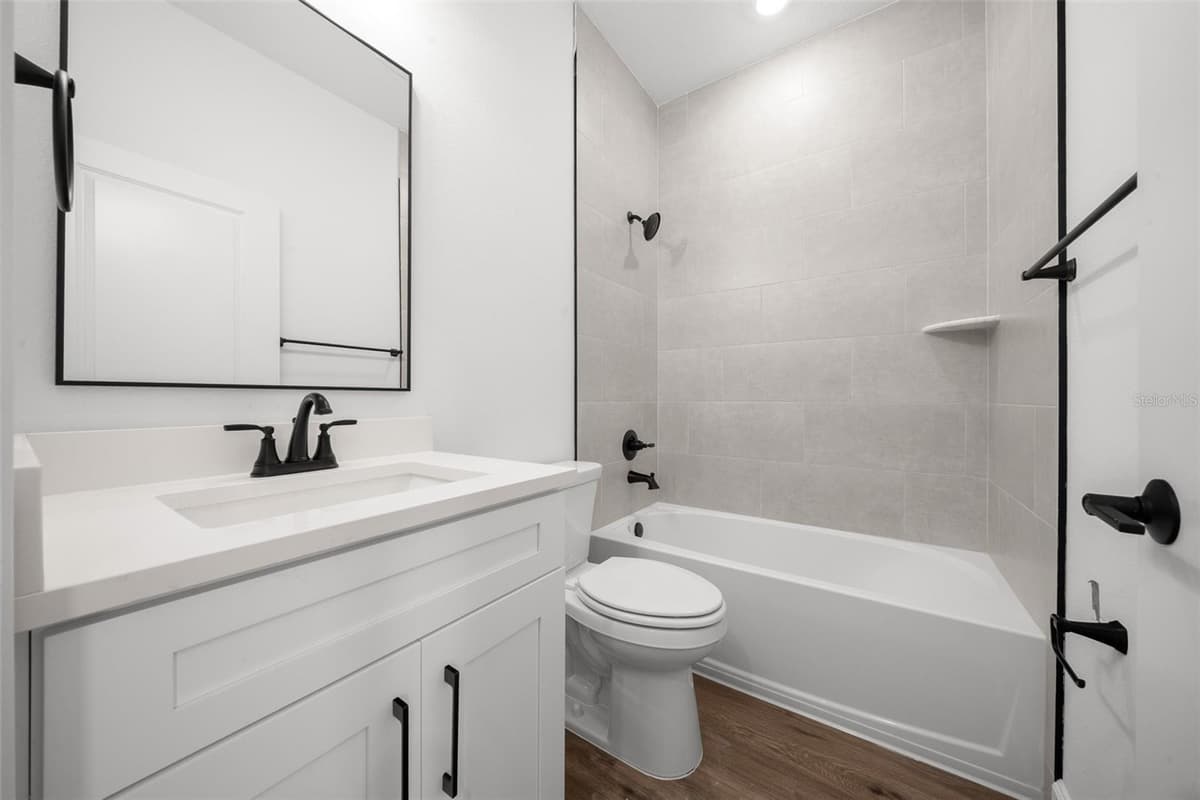 10153 LYNNHAVEN ROAD — photo 42 of 56
