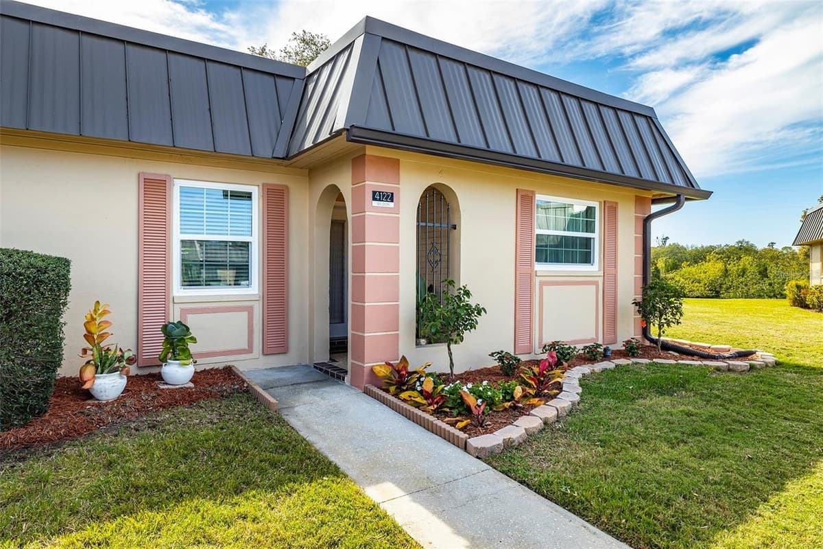4122 HAMPTON DRIVE — photo 1 of 44