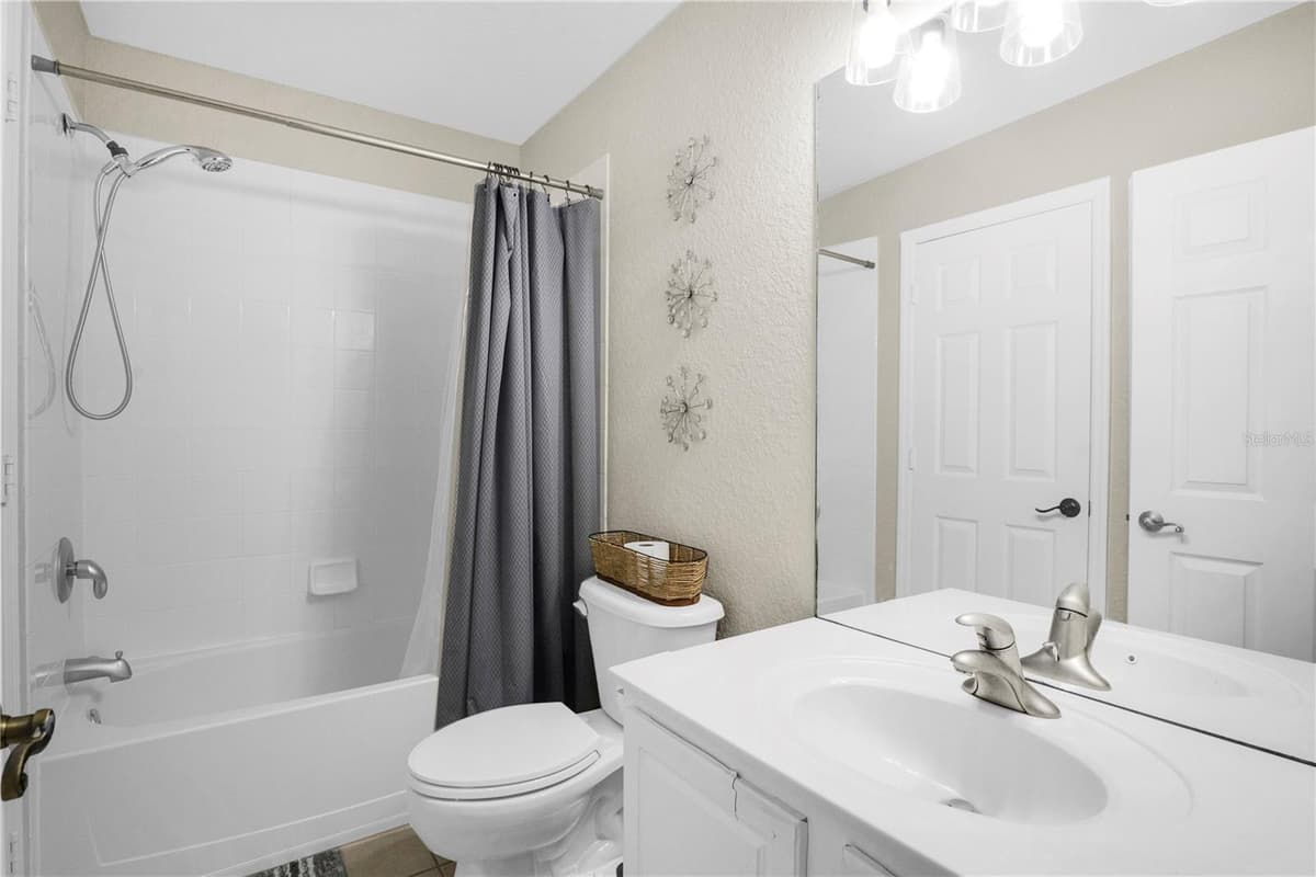 6480 RANELAGH DRIVE — photo 22 of 39