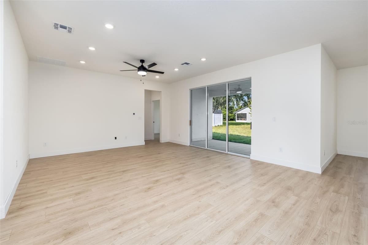 50 WHEELING — photo 12 of 42