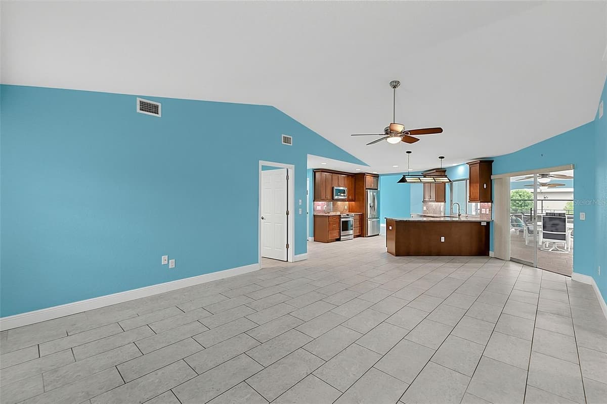 339 BARCELONA STREET — photo 20 of 49