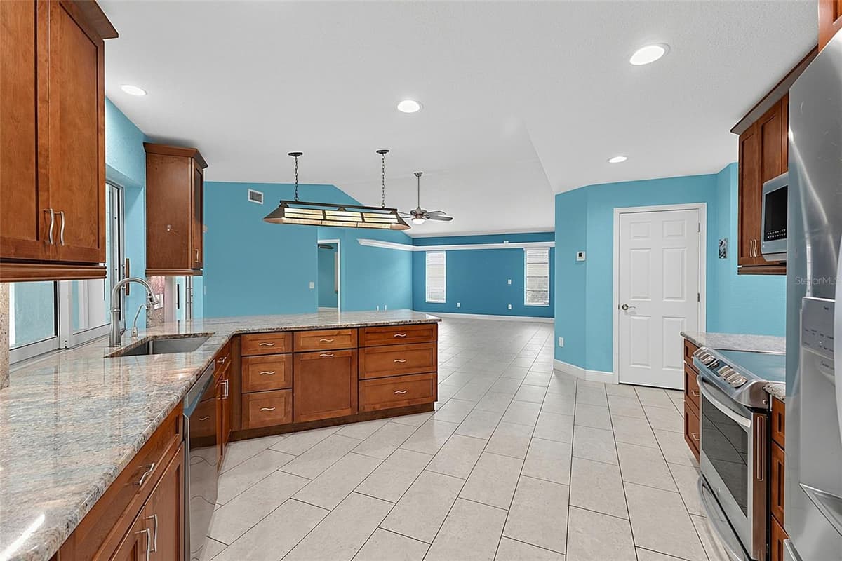 339 BARCELONA STREET — photo 19 of 49