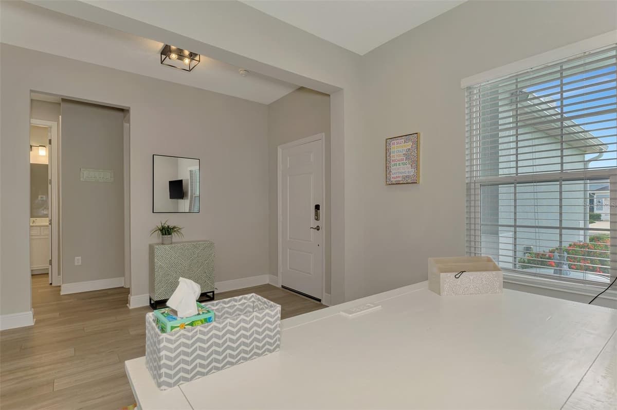 4842 WILLOW BEND AVENUE — photo 31 of 86