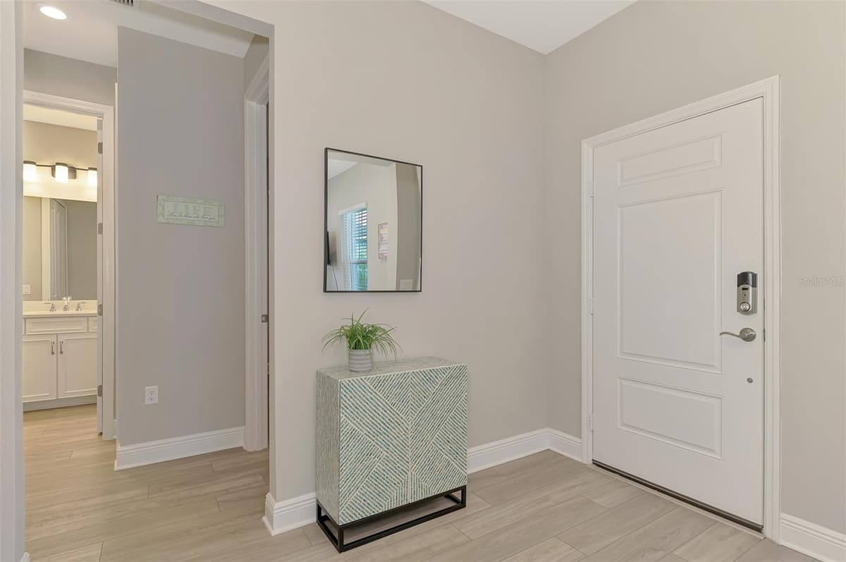 4842 WILLOW BEND AVENUE — photo 12 of 86