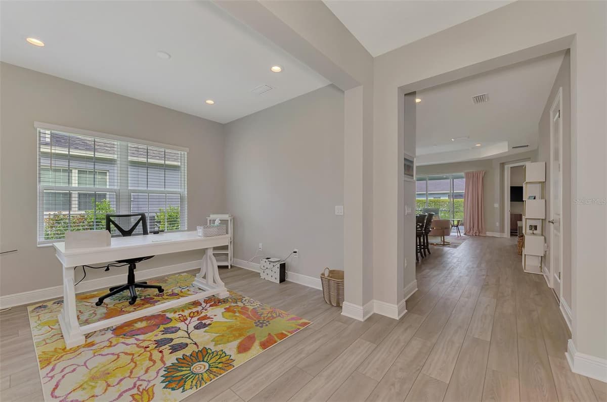 4842 WILLOW BEND AVENUE — photo 13 of 86