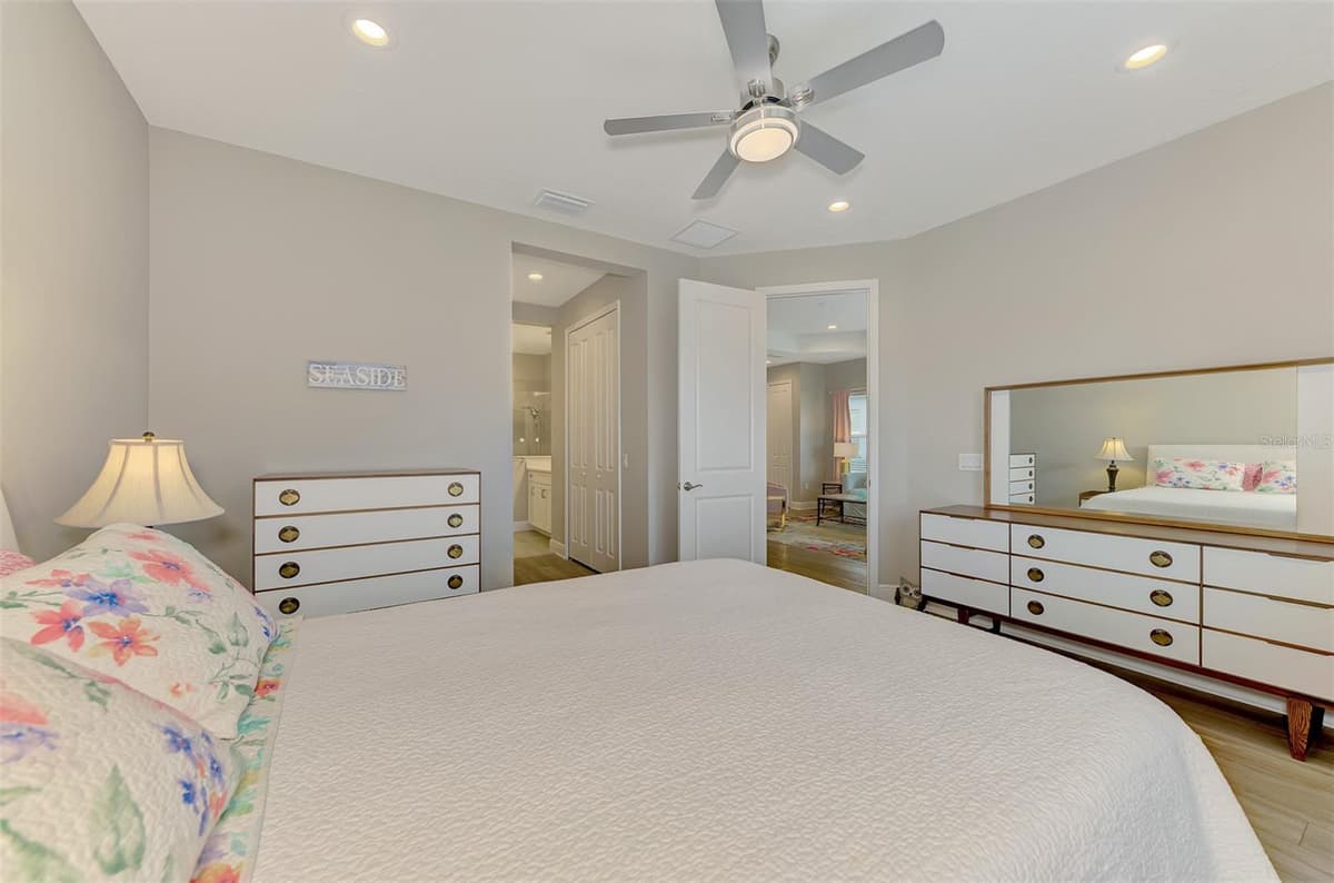 4842 WILLOW BEND AVENUE — photo 35 of 86