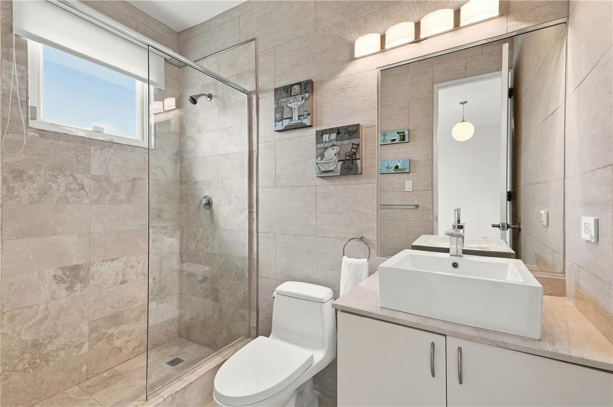 145 OLIVINE STREET — photo 17 of 23