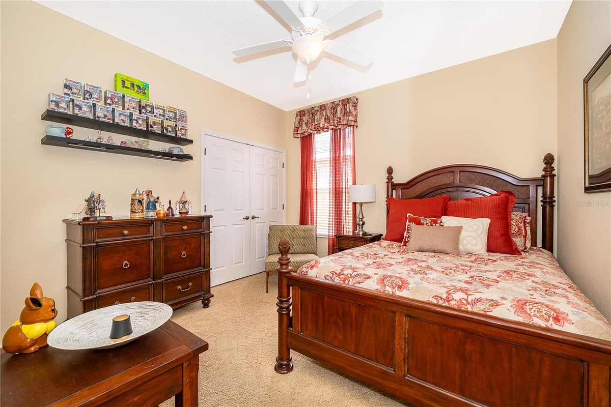 124 YELLOW SNAPDRAGON DRIVE — photo 18 of 42