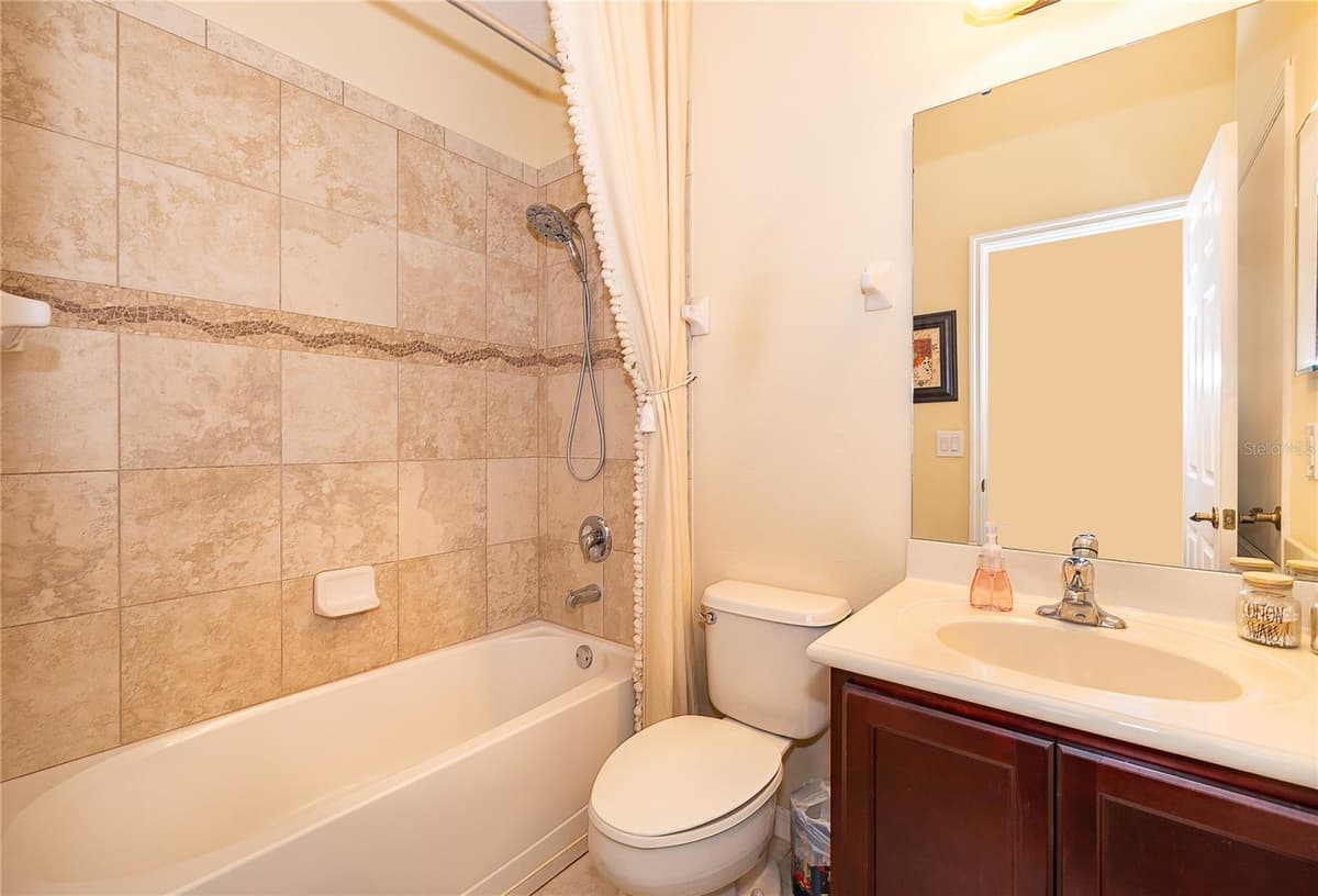 124 YELLOW SNAPDRAGON DRIVE — photo 19 of 42