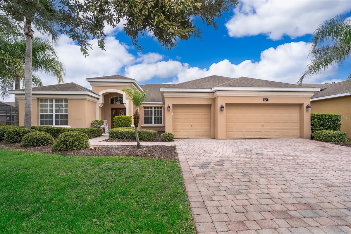 124 YELLOW SNAPDRAGON DRIVE — photo 1 of 42