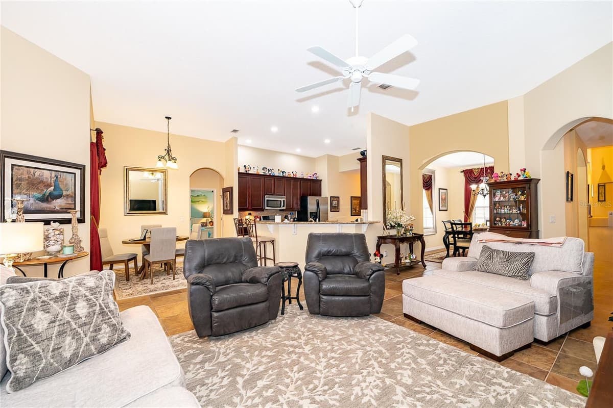 124 YELLOW SNAPDRAGON DRIVE — photo 11 of 42