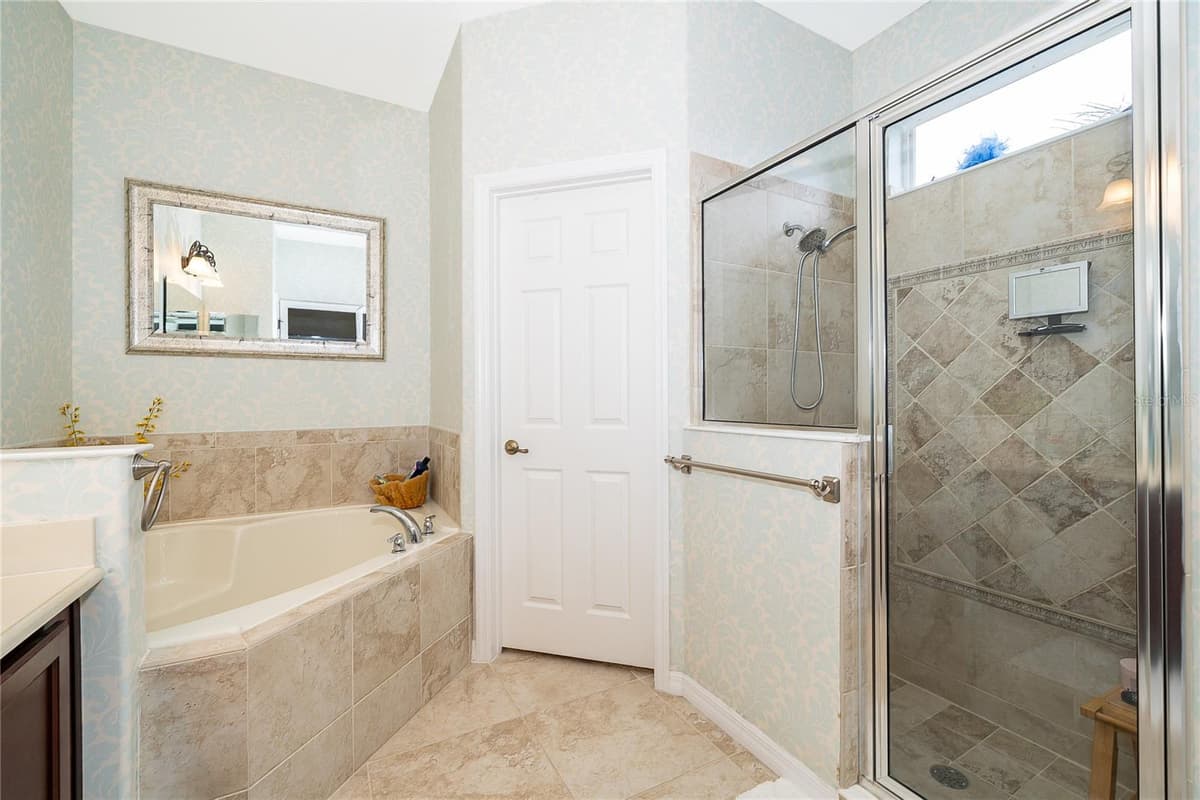 124 YELLOW SNAPDRAGON DRIVE — photo 17 of 42