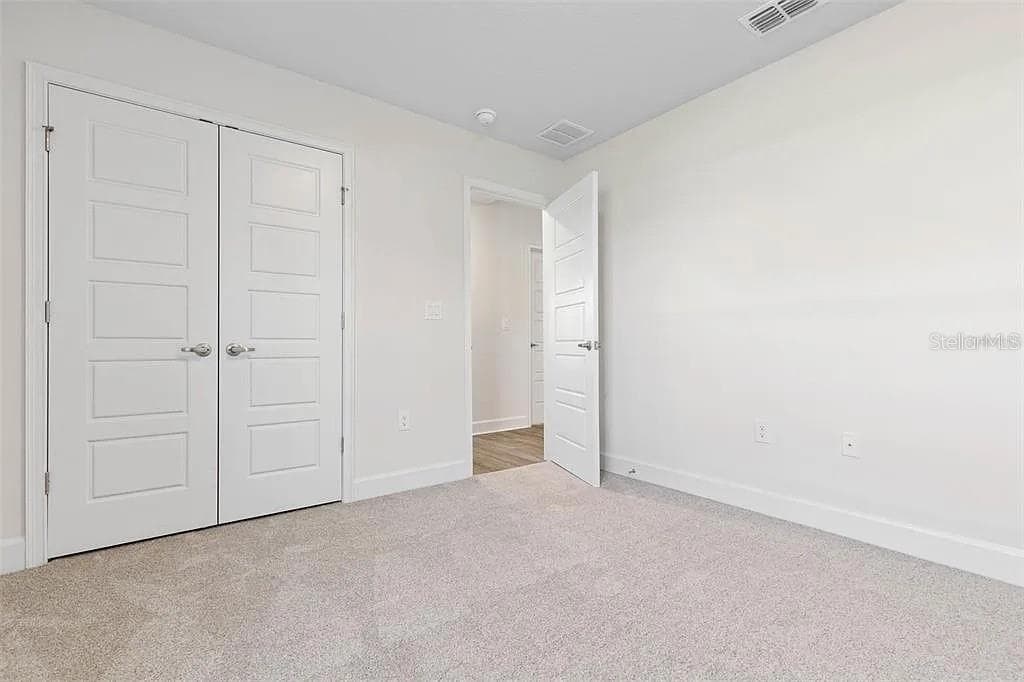 5 PORTER LANE — photo 4 of 30