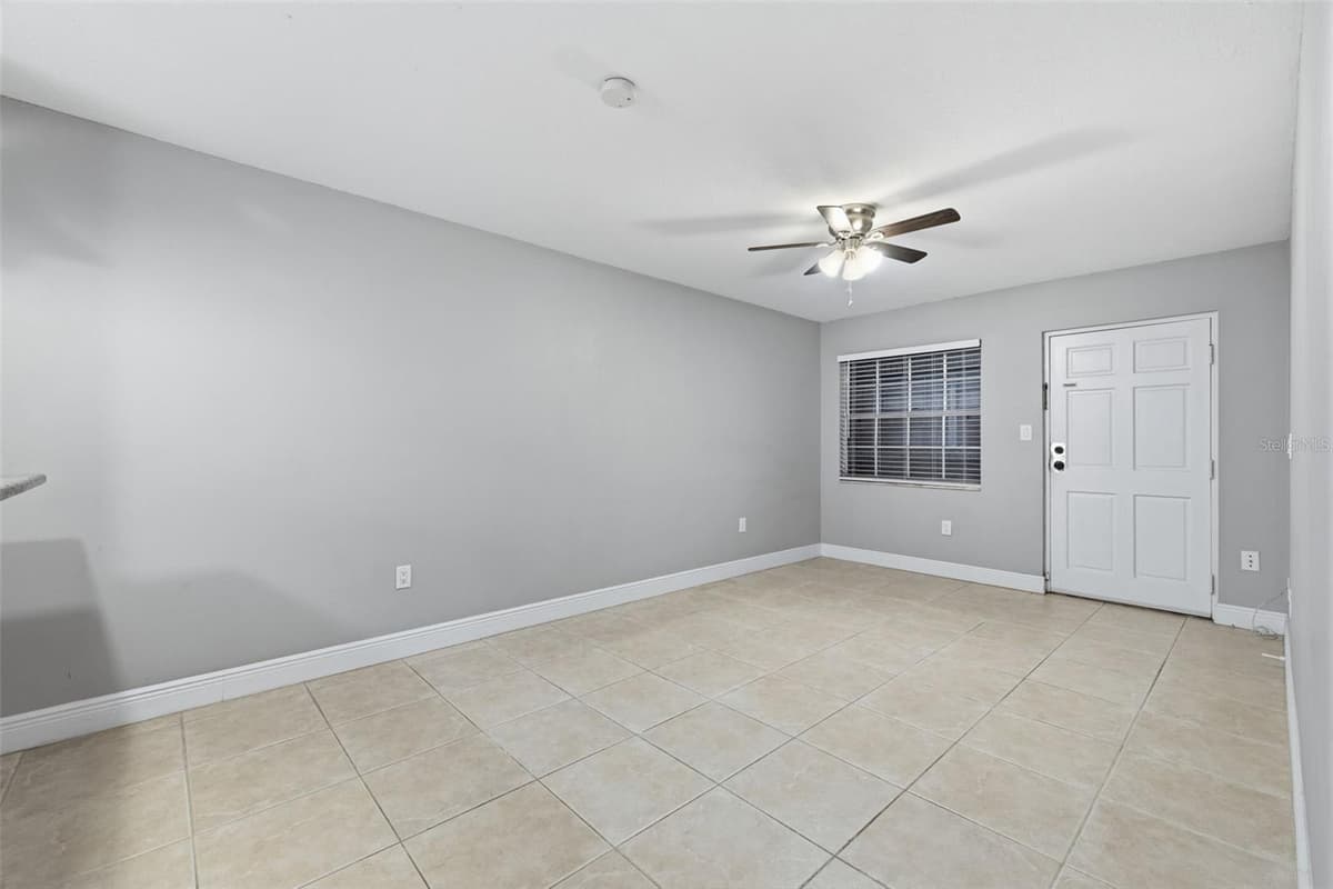 2207 CAROLINA AVENUE — photo 10 of 25